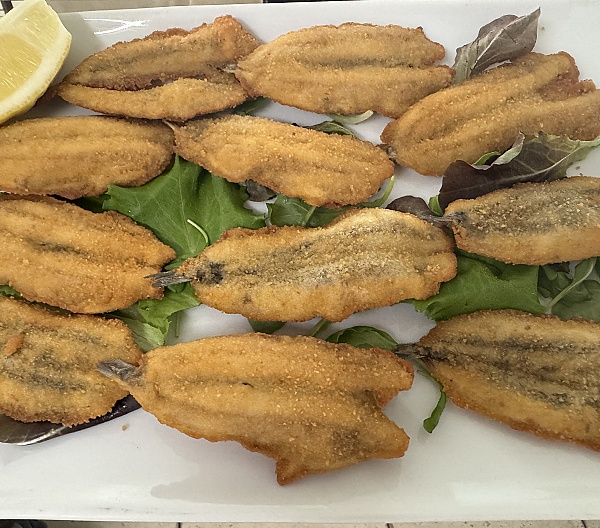 Acciughe impanate