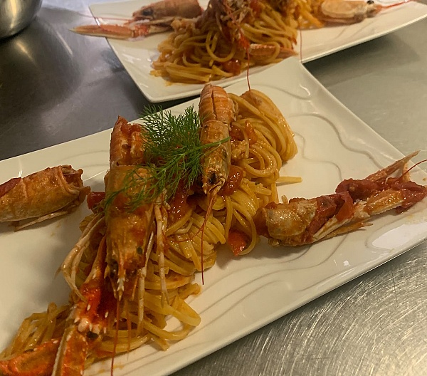 Tagliolini agli scampi #1