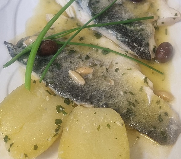 Branzino alla ligure