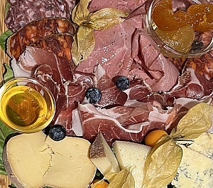 Tagliere misto salumi e formaggi per due persone