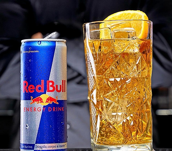 WODKA REDBULL