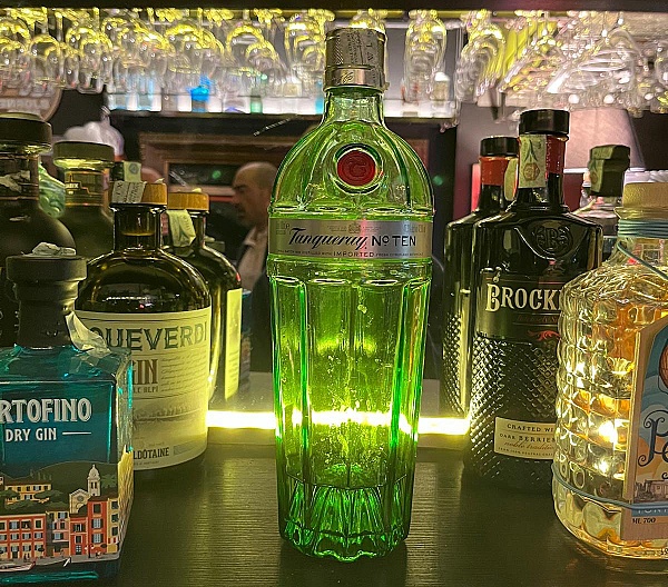 TANQUERAY 10